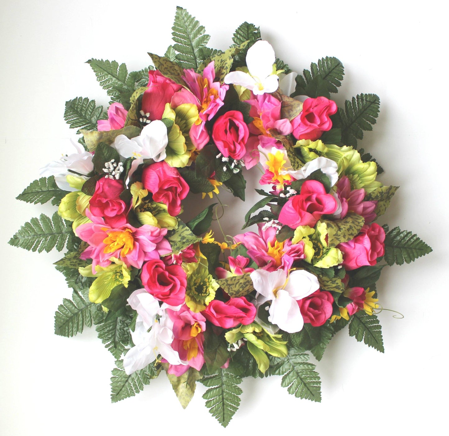 GSF Premium Exclusive - 14 inch Wreath with Bright Pink Roses and Spring mix