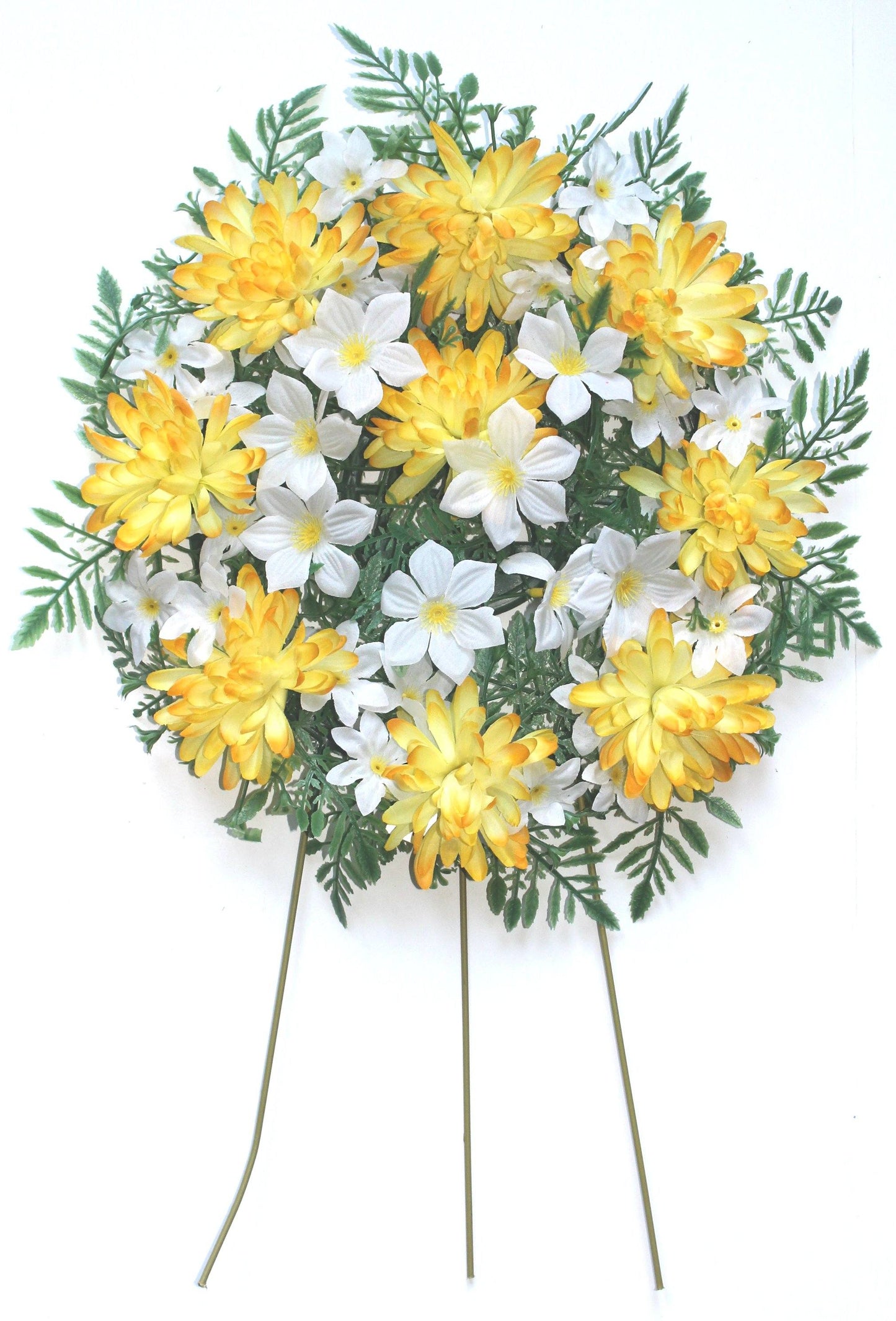 Wreath Pillow - Yellow and white- 12 Inch
